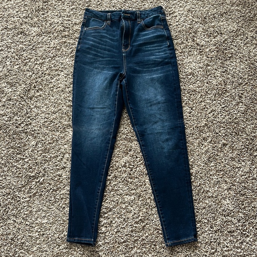Dark Wash Curvy Highest Rise Jegging